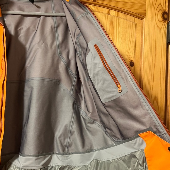 Arc'Teryx Sentinel LT Womens L - Picture 9 of 14